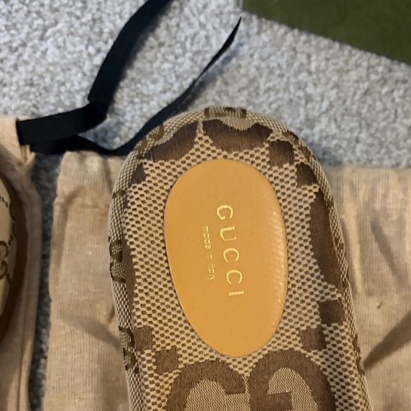 Gucci Tan Monogram Sandals - Picture 4 of 8